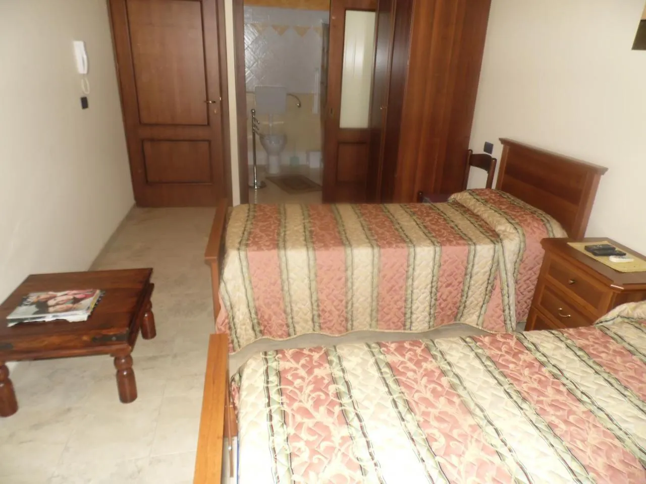 Profumi Di Ginestre Bed & Breakfast Passopisciaro 0*,  Italy